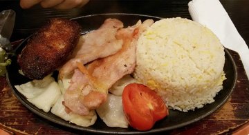 铁板鸡扒饭