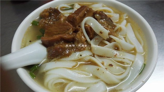 牛腩粉
