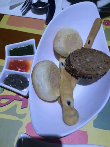 餐前面包