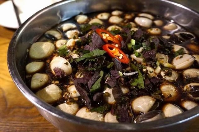 紫苏叶一大堆,重口味吖