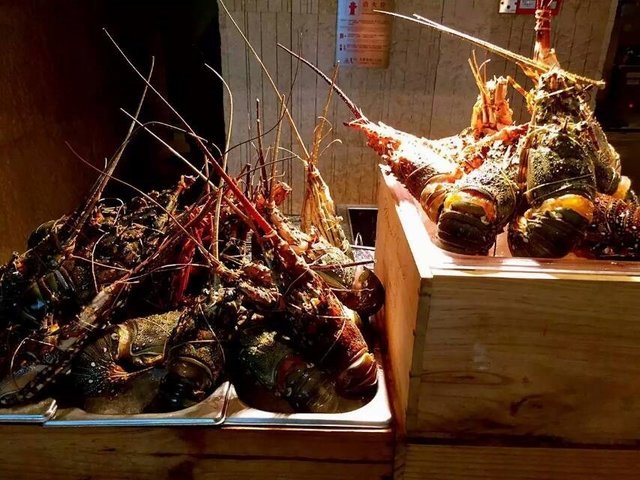 自助晚餐