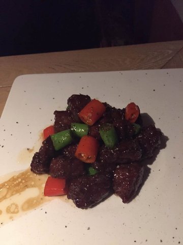 黑胡椒牛肉粒