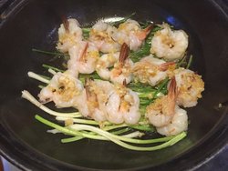 葱焖凤尾虾