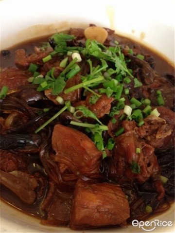 小鸡炖蘑菇