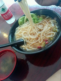 酸豆角米粉