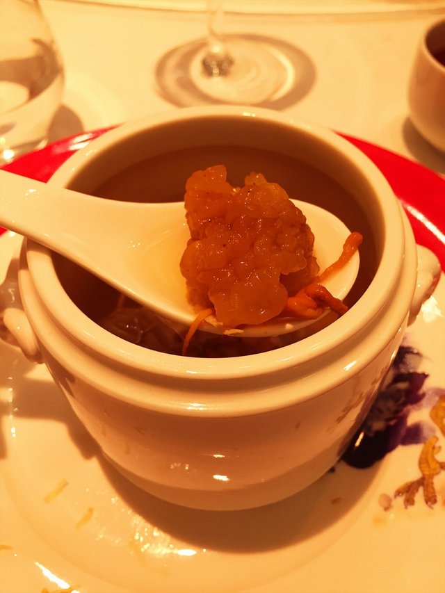绣球菌素菜炖汤