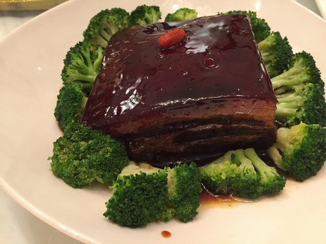农家蜂蜜东坡肉