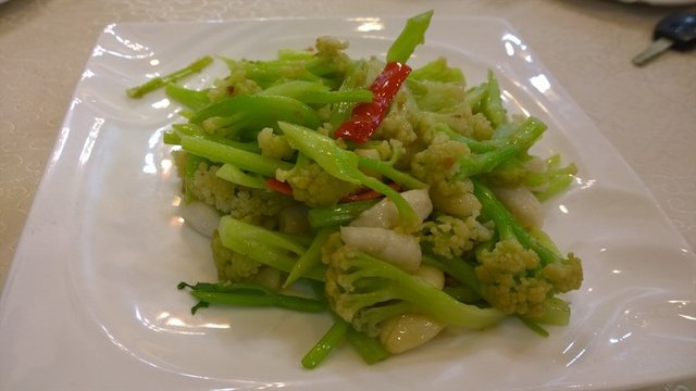 拍蒜鱼青炒台山菜花