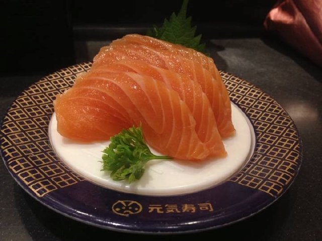 三文鱼刺身