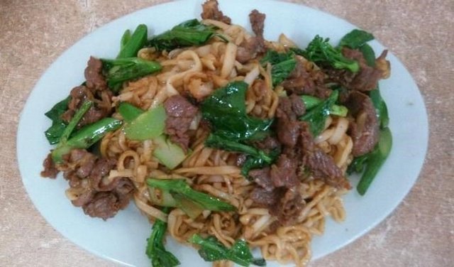 炒牛河