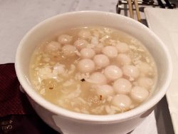 桂花酒酿圆子