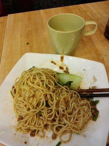 肉酱面