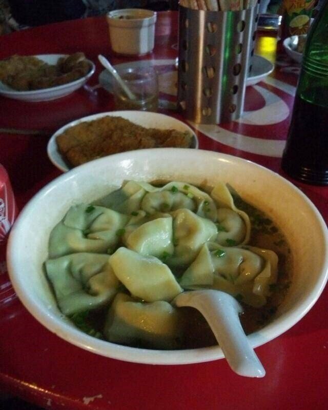 荠菜肉馄饨