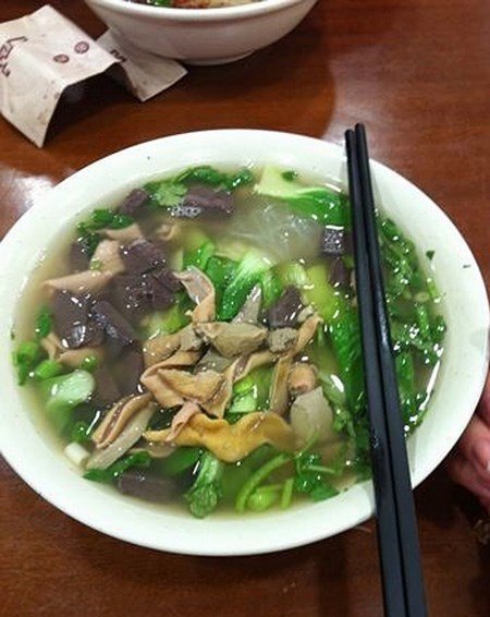 鸭血粉丝汤