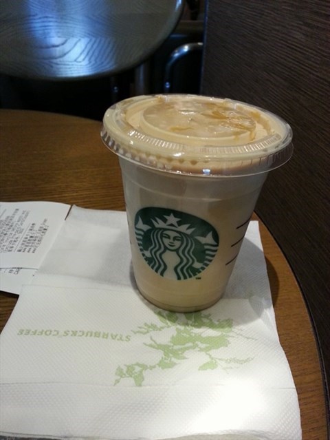 冰拿铁咖啡 - 五道口的星巴克咖啡