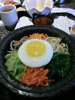 石锅拌饭