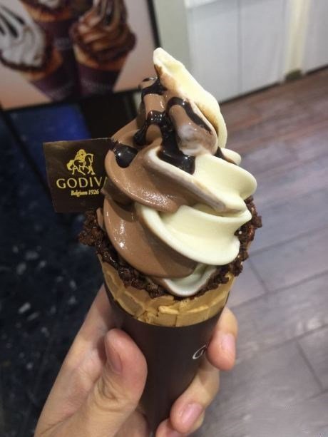 冰激凌