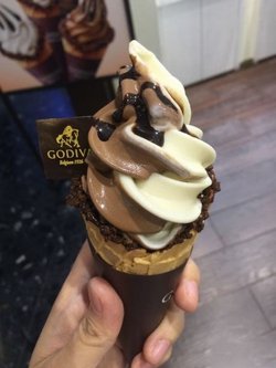 冰激凌