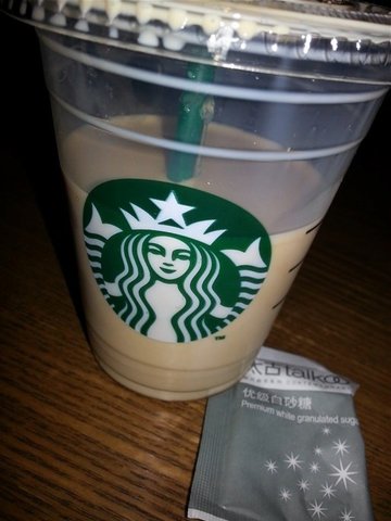 大杯冰拿铁