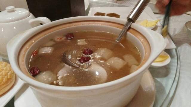竹笋土鸡汤