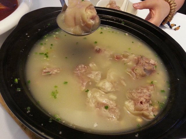 老妈蹄花