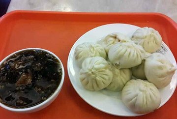 三鲜包子