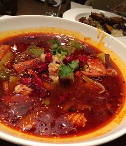 毛血旺