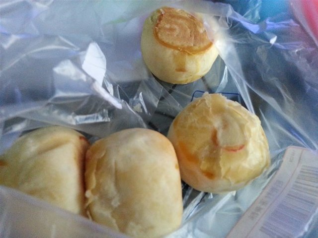 蛋黄酥