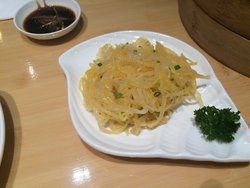 凉拌海蜇丝