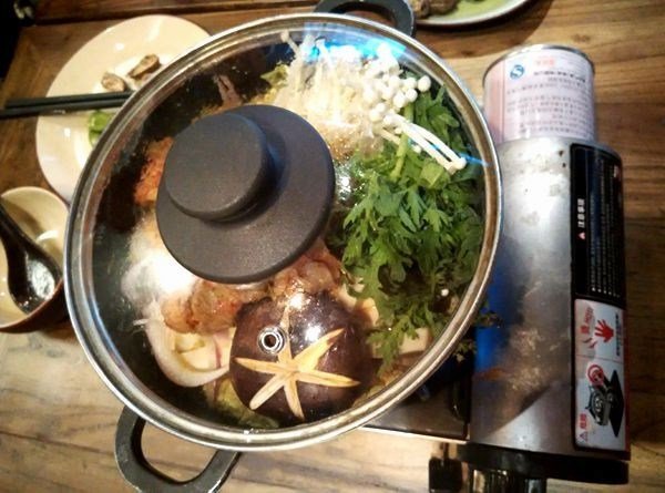泡菜寿喜烧