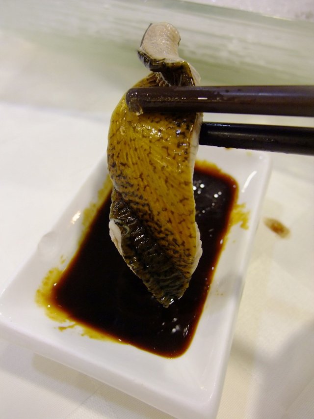 冰镇黄鳝