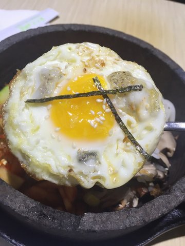 石锅拌饭