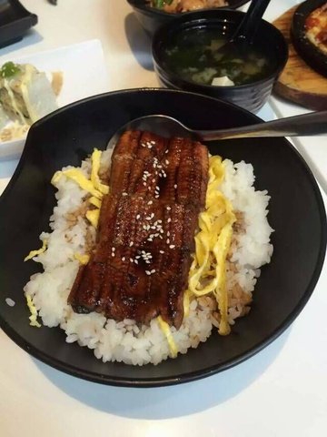 鳗鱼饭