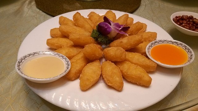 里面是芋头