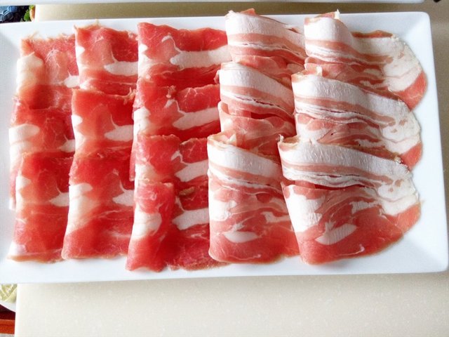 驰名羊