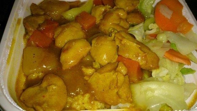 咖喱鸡肉饭