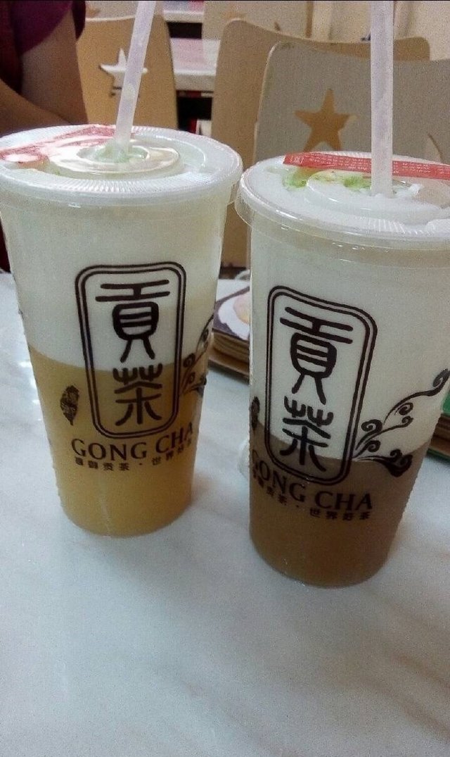 抹茶乌龙奶盖