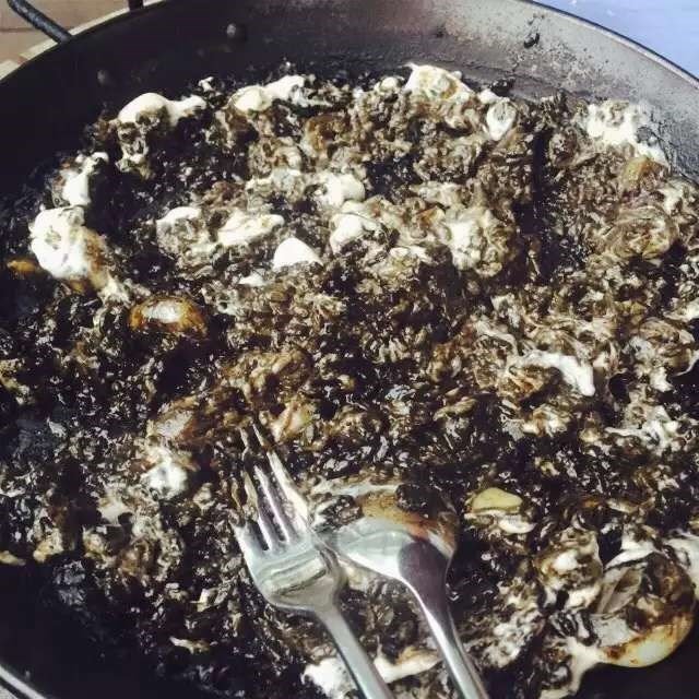 墨鱼汁烩饭
