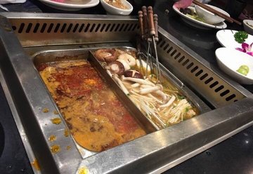 牛油鸳鸯锅