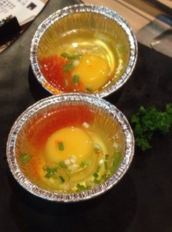 鱼籽烤鸡蛋