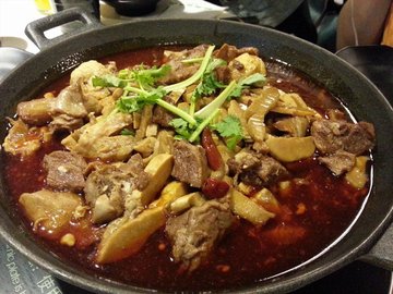 香辣牛板筋火锅