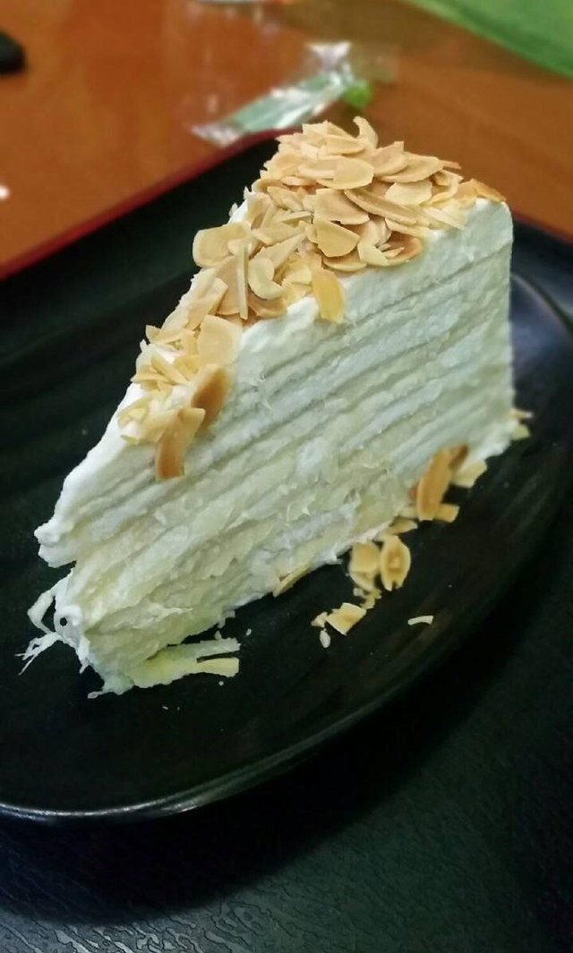 榴莲千层蛋糕