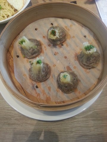 红烧肉烧卖