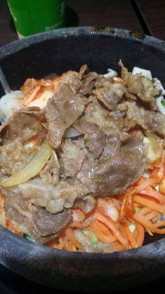肥牛拌饭