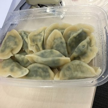 芹菜猪肉水饺