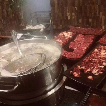 热气手切肉眼