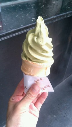 绿茶冰激凌