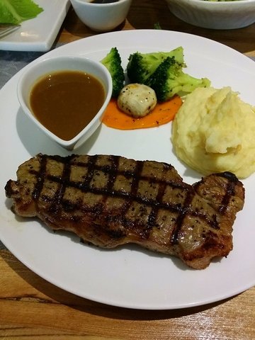 西冷牛排