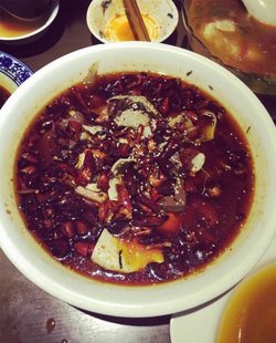 毛血旺
