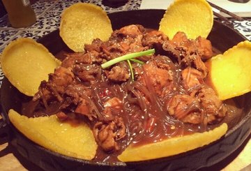 金饼地锅鸡